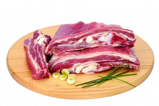 Teleća rebra i prsa 1kg