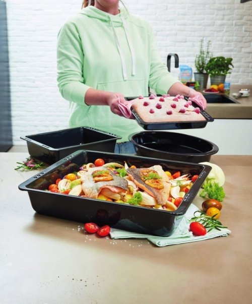 Linija emajliranih pekača