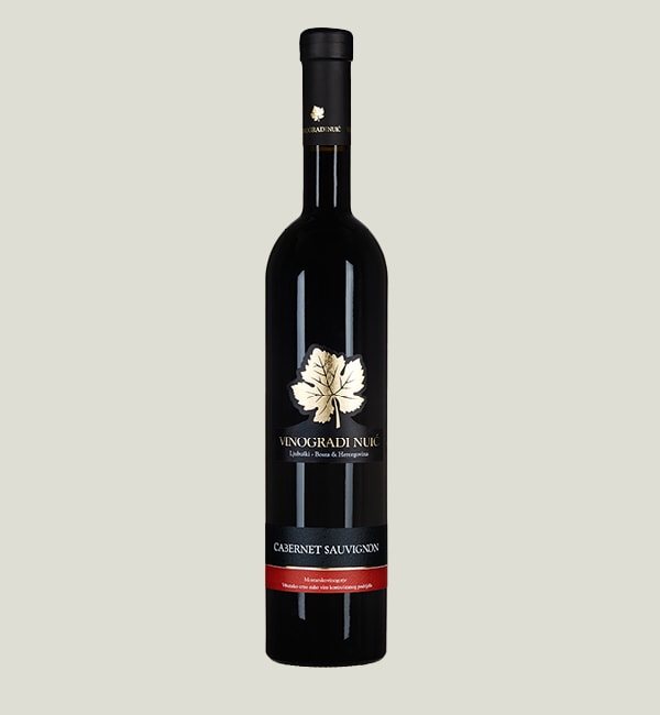 Vrhunsko vino vinogradi nuić 0,75 L