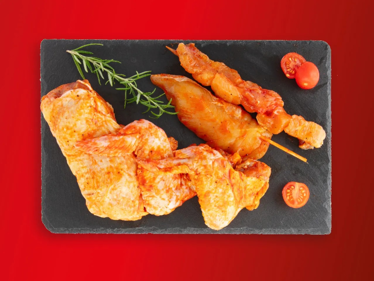 Svježi marinirani pileći grill mix cca 1,2 kg