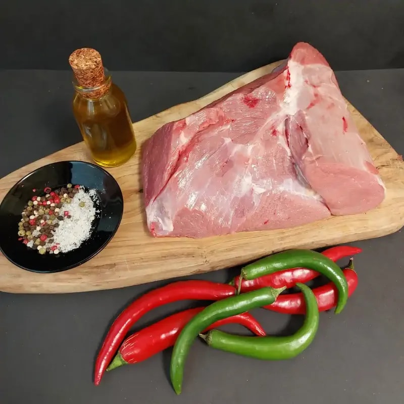 Svježi teleći but 1kg