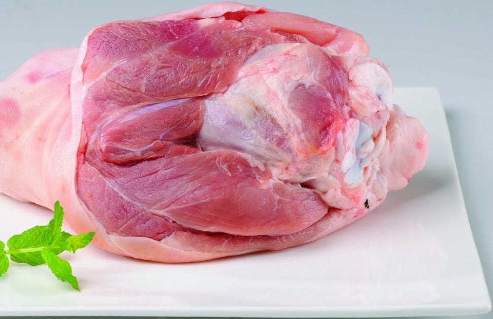 Svinjska koljenica 1kg