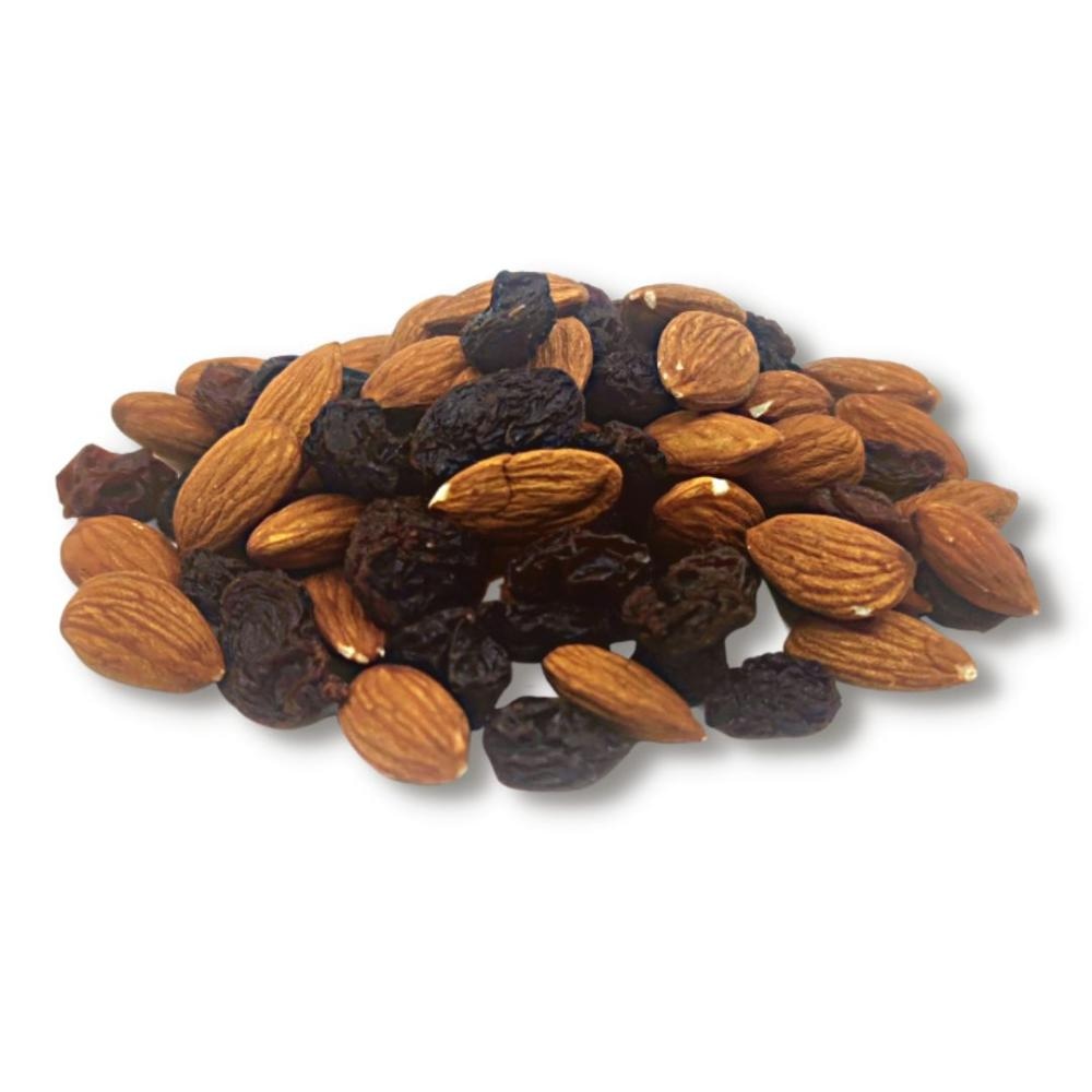 Marjan Voće Mix badem-grožđica ili indijski orah-grožđica 400 g