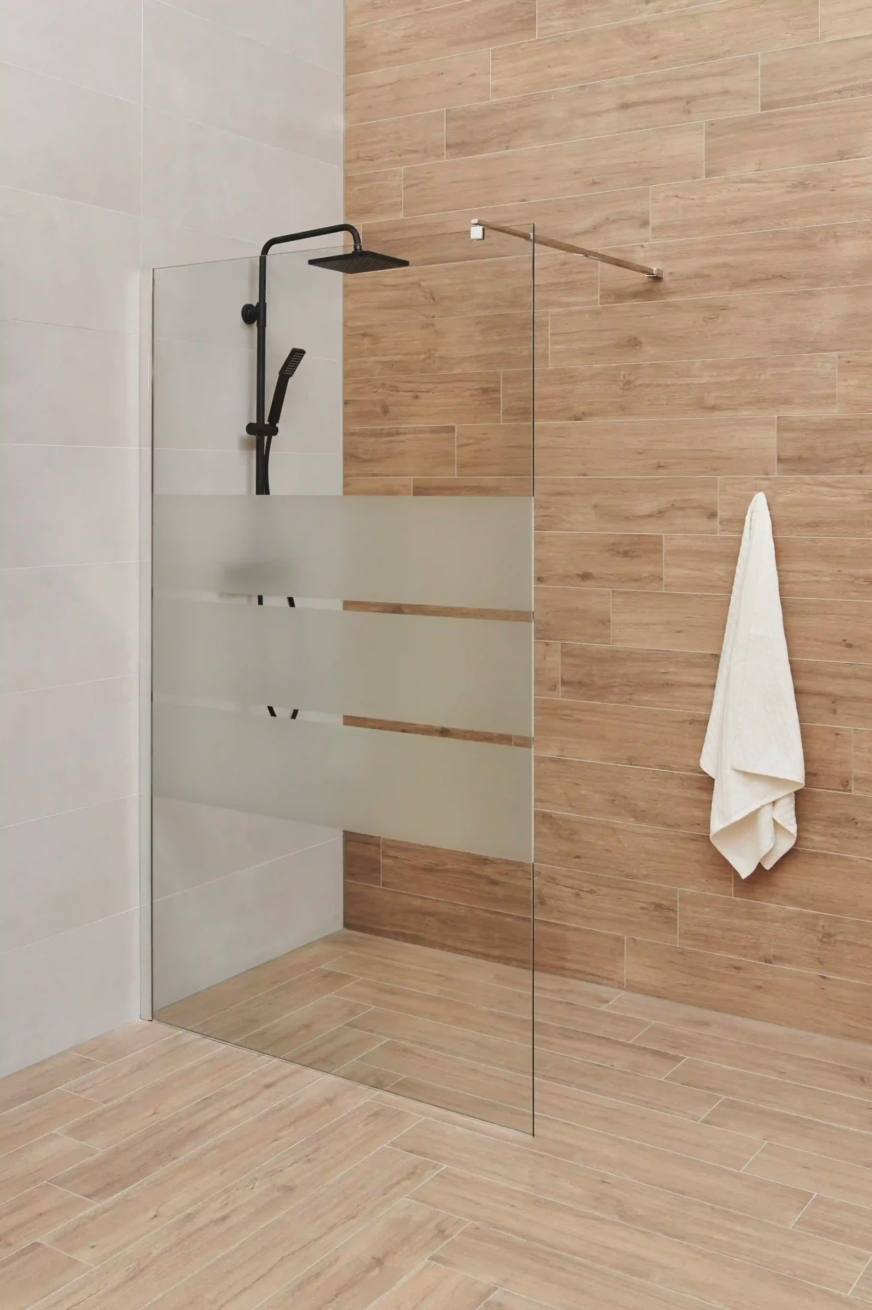 Aquaart Tuš stijena 'Vetro Linea'
