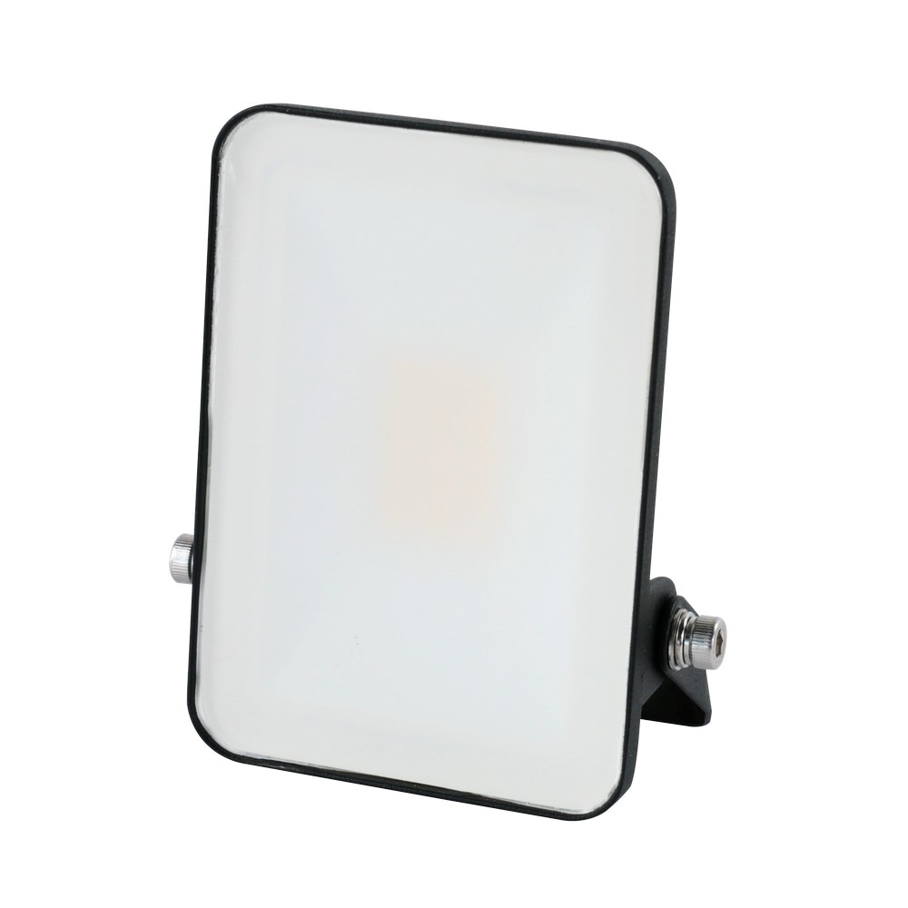LED reflektor FEROTEHNA