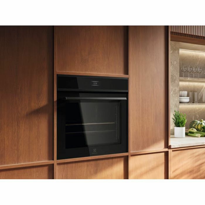 Pećnica ELECTROLUX EOE8P39H
