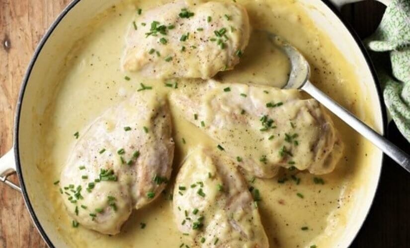 Pureći odrezak u umaku od sira
