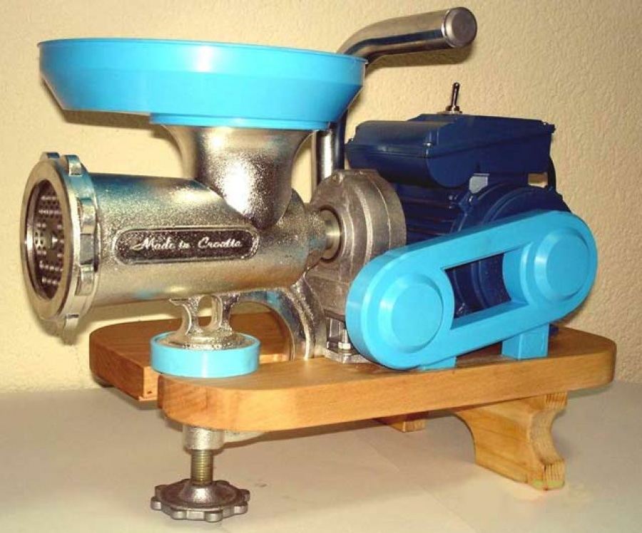 Električna mesoreznica ERM-22